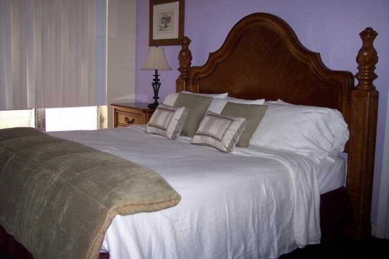 Cheston House - Clothing Optional All Male Guesthouse Fort Lauderdale Exterior photo